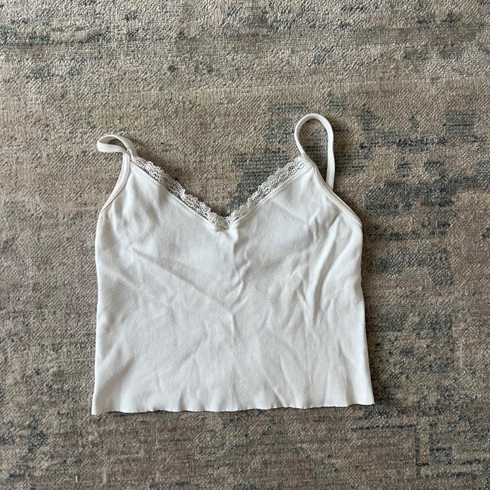 brandy melville cropped tank top